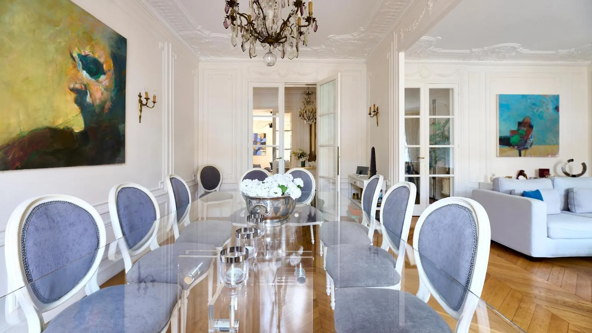 Triangle D'Or - Champs-Elysees Apartment Paris France